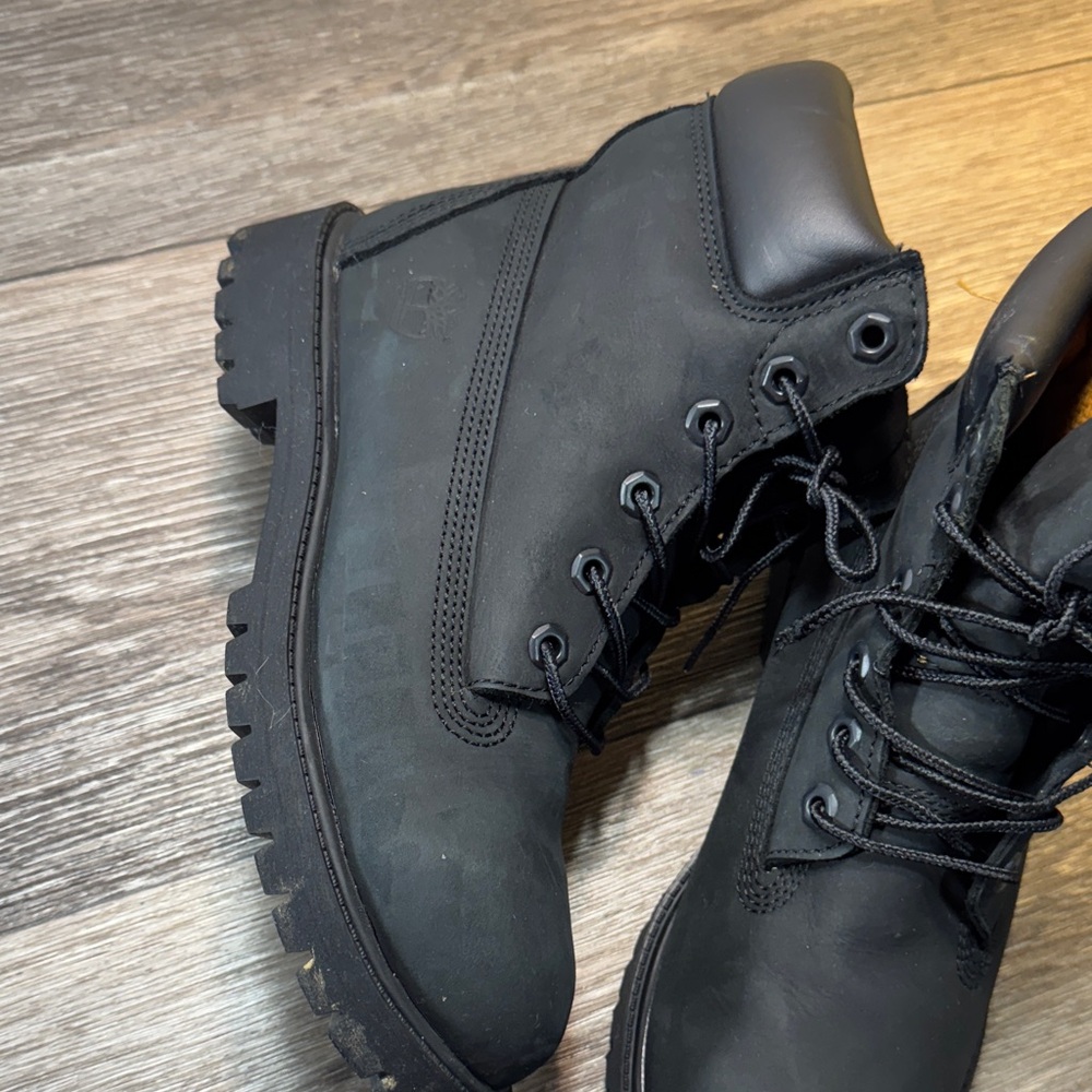 Timberland Black Lace-Up Ankle Boots woman’s size 7 (s133) - Picture 6 of 10